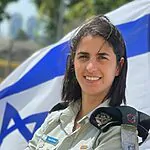 הפוסט החשוף של הקצינה מקלנסווה: "יש אור בחוץ. והוא מחכה לכם"