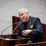 לפיד לנשיא ארגנטינה בספרדית: "אני יכול לגלות לך בסוד"