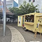 הציור שנולד במקרה – והפך למתנה שהותירה את כולם בדמעות
