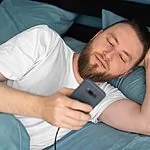 עשיתם את זה? הרסתם אותה: כך תשמור על חיי סוללת הטלפון שלכם