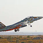 כשהם עם פתקי ההצבעה ביד: התקיפה הדרמטית של חיל האוויר