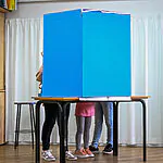 לקראת שינוי הליך הבחירות? חברי הכנסת מהקואליציה והאופוזיציה התאחדו
