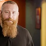רגע של חכמה: זה מה שעומד מאחורי התשובה של יובל רפאל לכל העולם