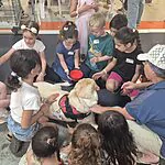 הדמות שהפתיעה את הילדים במהלך המטח