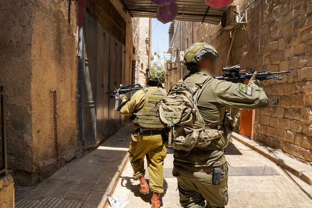 צה"ל מאשר: נעצר המחבל שביצע את פיגוע המטענים בבת ים וחולון