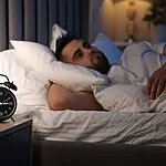 שינה בזמן מלחמה – ד"ר פלינט־ברטלר בראיון לרגע NEWS על הדרכים להירגע