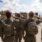 מחווה מרגשת: אזרח שילם על עשרות לוחמים בתחנת דלק בדרום