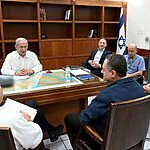 הבקשה של נתניהו מהשרים קודם ההצבעה על המבצע באיראן