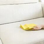 ניקוי ספות עור עושים גם בספות פלוס