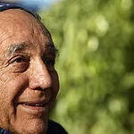לוחם, גואל אדמות ומסירות אין קץ: סיפורו של משה זר ז"ל