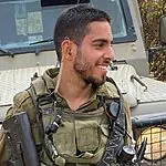 אחרי שאיבד את רגלו – רץ לזכר חברו שנפל: "שרדתי בשביל שנינו"