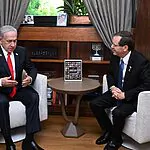 הרצוג לנתניהו – רגע לפני ההמראה: "גיבוי מלא לשליחות הלאומית"