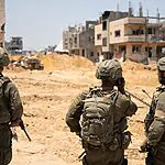 במקביל ליצאת משלחת המשא ומתן: צה"ל תוקף ברצועה