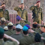 "אסור שנשגה באשליות כצבא הגנה לישראל": נאום מפקד העוצבה הנכנס