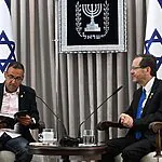 ביום השנה ל-7 באוקטובר: הספר של אלי שרעבי ייצא לאור באנגלית
