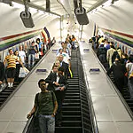 העיר שמתכננת להשתמש במדרגות נעות ככלי תחבורה