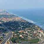 הדיילת שאלה: למה בישראל כולם נראים כל כך טוב?