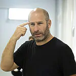 חנוך דאום בקמפיין הכי רציני של חייו לתמיכה במילואימניקים