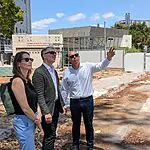 השגריר ביקר במכון שנפגע מהטיל האיראני: "נמשיך לתמוך בשותפות המדעית"