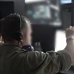 מאחורי המבצעים הגדולים: המרכז הסודי של חיל הים – מבפנים