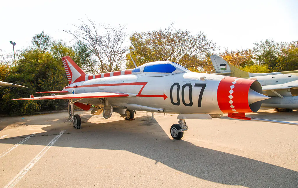 59 שנים לעריקת המטוס העיראקי והקשר לג'יימס בונד