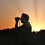 העסק קורס? בן הזוג מתרחק? כך תדעו מתי חקירה פרטית יכולה לשנות הכול