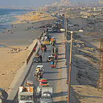שוב זה קורה: דובר צה"ל בערבית בהודעת פינוי לרב קומות בעזה