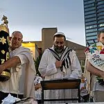 אלפי מתפללים יתפללו ביום כיפור בכיכר החטופים