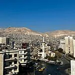מפגש בדמשק: משלחת יהודית ערכה תפילות בבירת סוריה