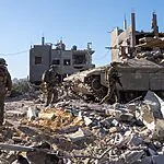 לוחמי צה"ל מעמיקים את התמרון במרחב העיר עזה: צפו בתיעודים