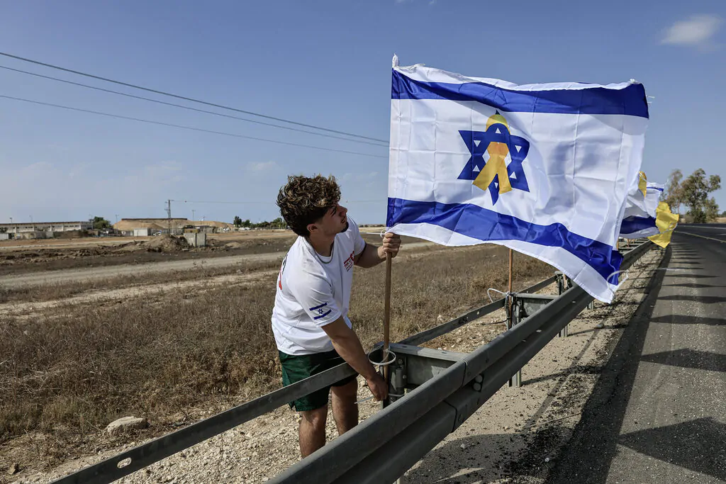 שחרור חטופים
