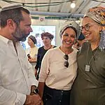 שמחה כפולה: לאחר החתימה על העסקה – במשפחת החטוף חגגו ברית מילה