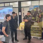 לא רק מסכים ובילויים: הכירו את בני הנוער שמקדישים את זמנם לעזרה לאחרים