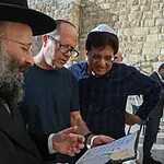 לראשונה מאז כניסתו לתפקיד: הבכיר שהגיע לכותל