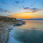 חם מהרגיל וגשם מקומי קל: תחזית מזג האוויר