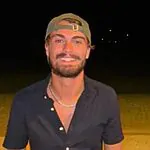 ניסה להגן בגופו על בת ה-10: דן דוד אלקיים שנרצח בפיגוע בסידני הובא למנוחות