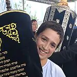 20 שנה לאחר שנרצח: נכדו הכניס לישיבה ספר תורה לזכרו