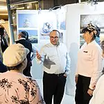 מאחורי החיוכים והצבעים: התערוכה שמחזירה אהבה לירושלים