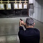 בן גביר אישר: 18 יישובים ביהודה ושומרון צורפו לרשימת הזכאים לרישיון נשק