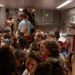 אין מקום לשבת? הפתרון החדש של רכבת ישראל