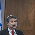 סמוטריץ׳ מזמין את מקרון לביקור בשומרון: "אתם אוהבים לדבר ולקשקש"