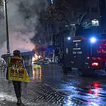 תם עידן הבואש: המשטרה מחפשת אמצעי חלופי לפיזור הפגנות