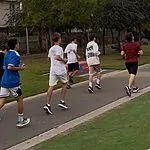 "אף אחד לא נשאר לבד": מיזם הריצה של תלמידי התיכון