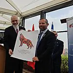 "גאים להיות חברים שלך": המחווה של ישראל גנץ לראש הממשלה המוסלמי