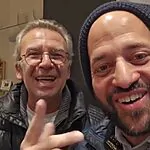 דוידי נכנס לחנות בפריז – ומצא את עצמו שר עם המוכר הצרפתי "גולני שלי"