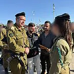 מרגש: שורדי השבי מחיל השריון הגיעו הגיעו לחבק את מסיימי הטירונות
