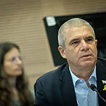 על רקע הביקורת: מכתב התמיכה שקיבל גל הירש מדרעי