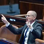 אחרי הריאיון של מנסור עבאס: הח"כ מהאופוזיציה פנה בדרישה ליועמ"שית