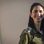 כדאי לקרוא: הטור של הקצינה הישראלית בעיתון הסעודי