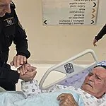 האב השכול זכה לראות שוב את פניו של בנו: "נחמה קטנה בתוך היגון העמוק"